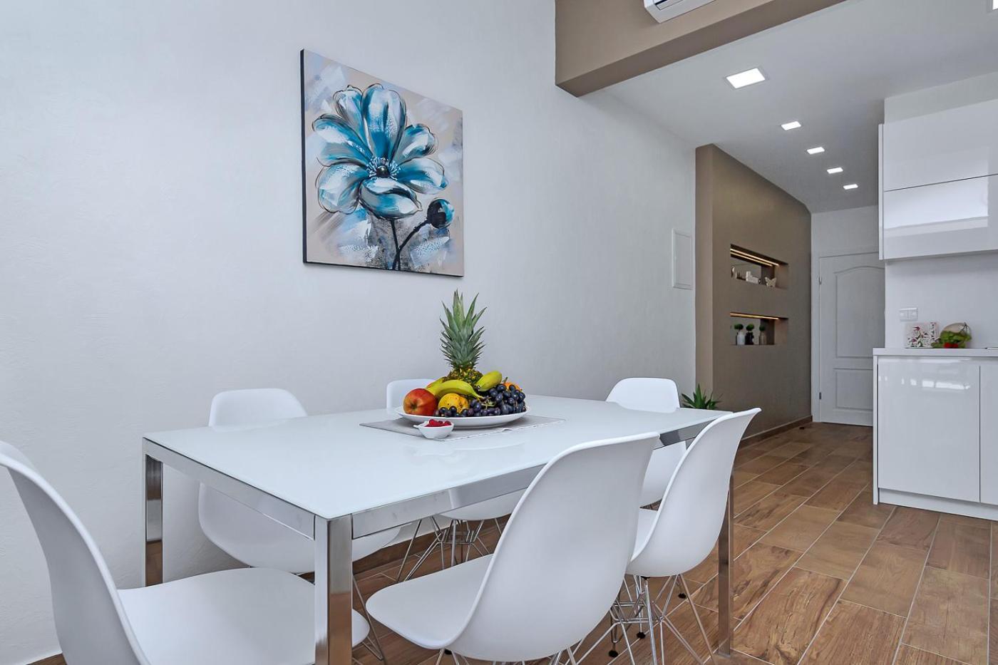 Apartments Riva 투체피 외부 사진